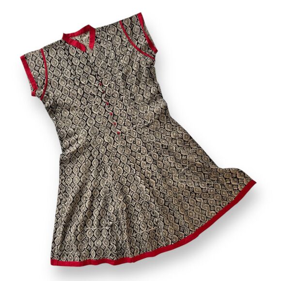 Vintage 50s 60s Handsewn A-line Dress Blk/Creme with V Neck, Red Stand up Collar - Picture 6 of 7